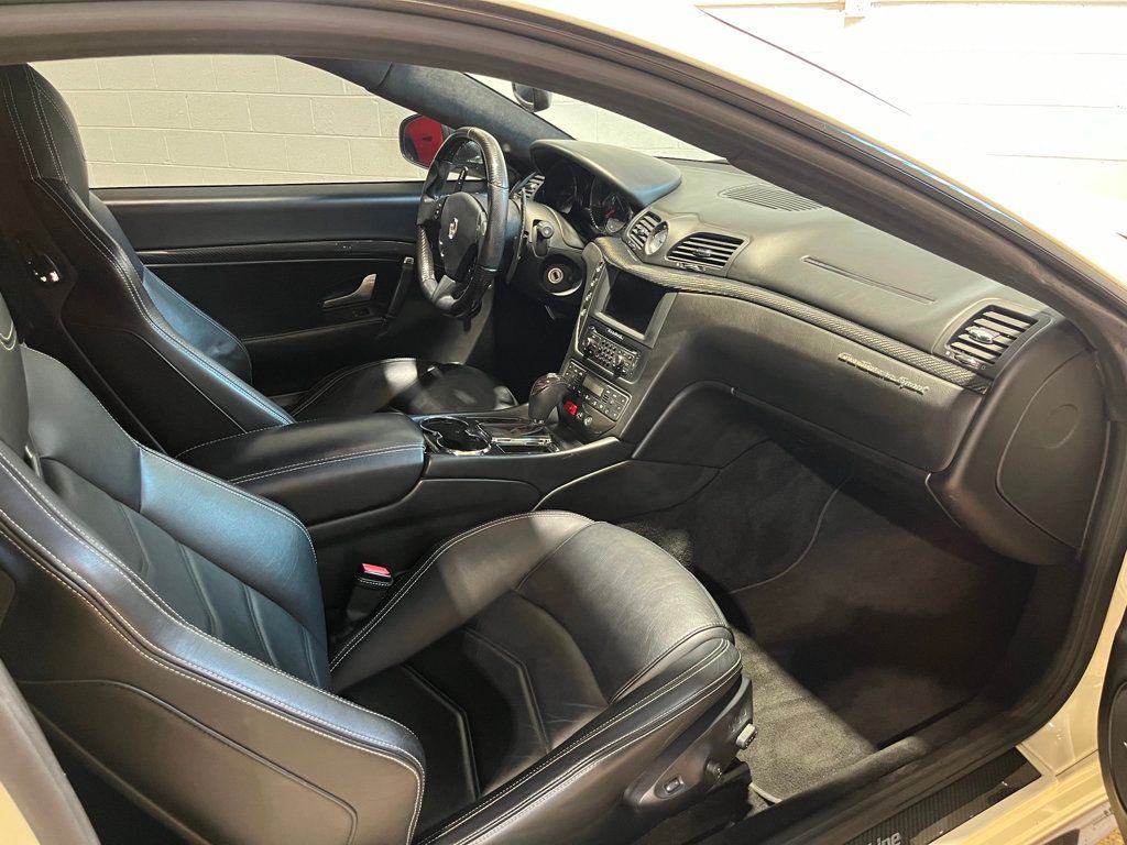 2015 Maserati Granturismo Sport MC photo 32