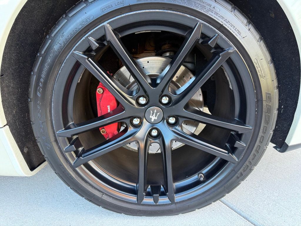 2015 Maserati GranTurismo 2dr Coupe MC - 22920871 - 40