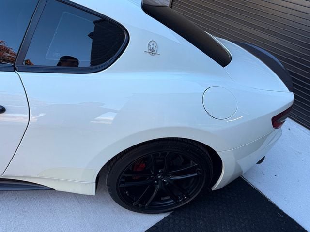 2015 Maserati GranTurismo 2dr Coupe MC - 22920871 - 8
