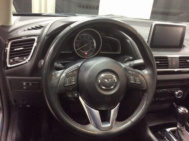 2015 Mazda Mazda3 4dr Sedan Automatic i Grand Touring - 22423551 - 10