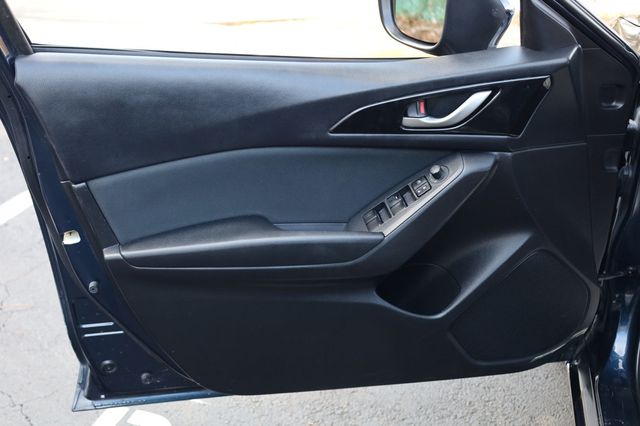 2015 Mazda Mazda3 4dr Sedan Automatic i Sport - 22939565 - 11