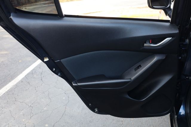 2015 Mazda Mazda3 4dr Sedan Automatic i Sport - 22939565 - 14