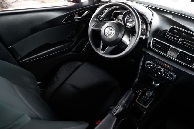 2015 Mazda Mazda3 4dr Sedan Automatic i SV - 23002791 - 22