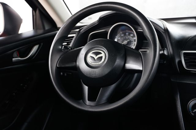 2015 Mazda Mazda3 4dr Sedan Automatic i SV - 23002791 - 27