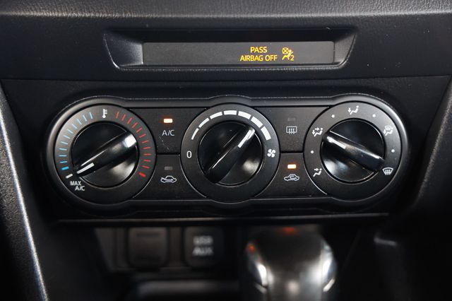 2015 Mazda Mazda3 4dr Sedan Automatic i SV - 23002791 - 29