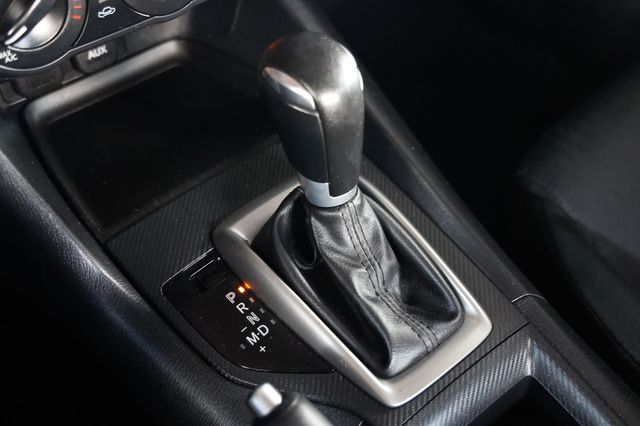 2015 Mazda Mazda3 4dr Sedan Automatic i SV - 23002791 - 35