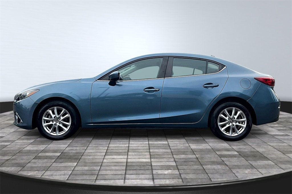 2015 Mazda Mazda3 Sedan Touring photo 4