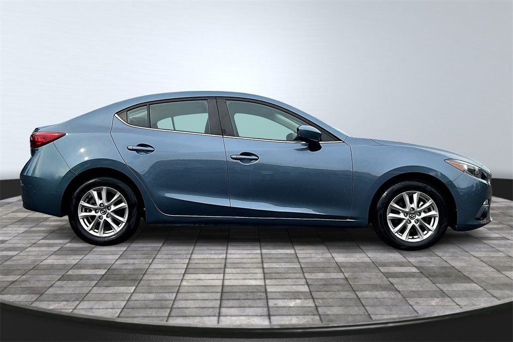 2015 Mazda Mazda3 Sedan Touring photo 8