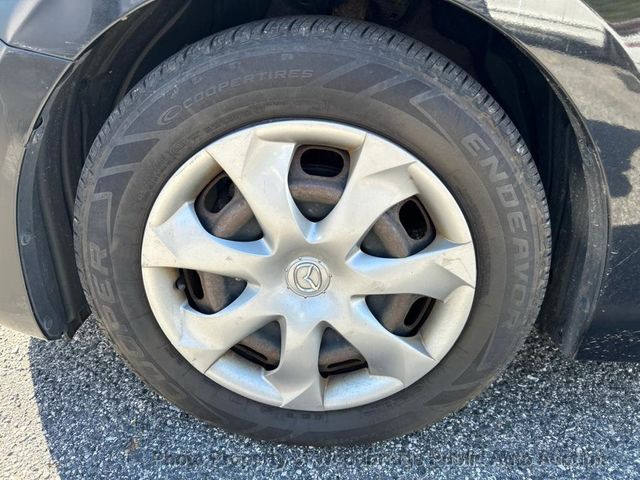 2015 Mazda Mazda3 4dr Sedan Manual i Sport - 23101529 - 12