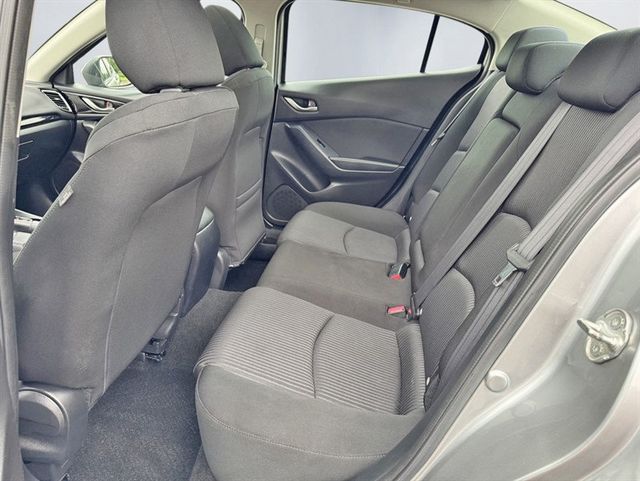 2015 Mazda Mazda3 4dr Sedan Manual i Touring - 23058620 - 19