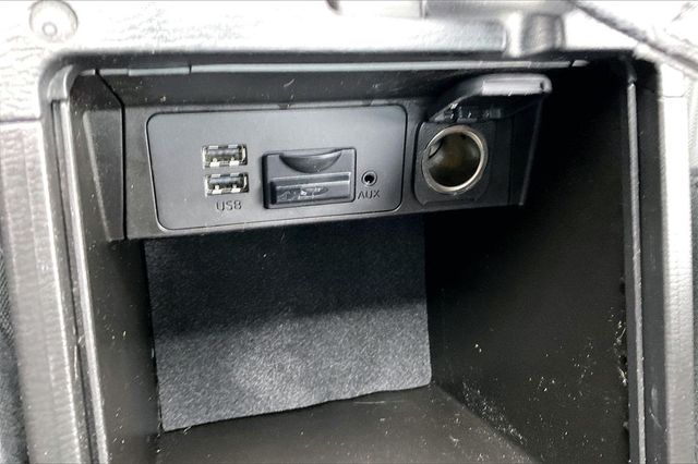 2015 Mazda Mazda3 5dr Hatchback Automatic i Touring - 22980272 - 26