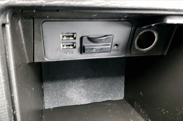 2015 Mazda Mazda3 5dr Hatchback Automatic i Touring - 22980272 - 27