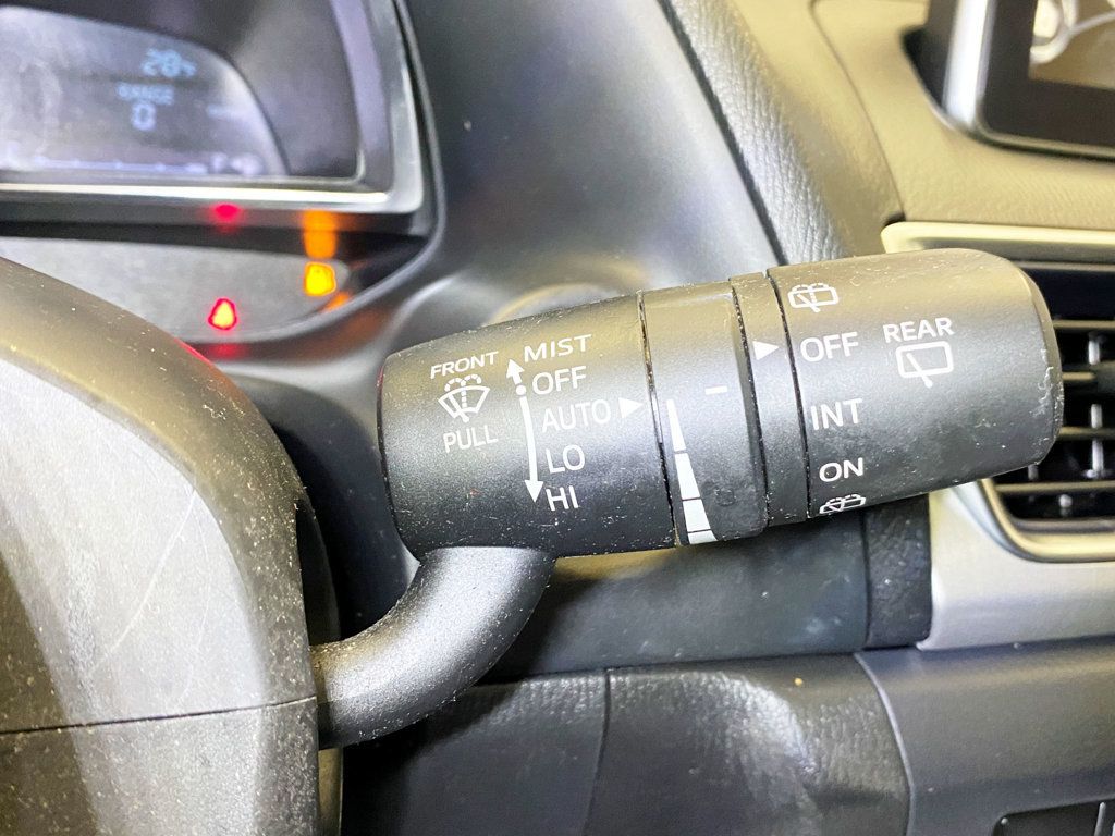 2015 Mazda Mazda3 5dr Hatchback Automatic s Grand Touring - 22964118 - 30