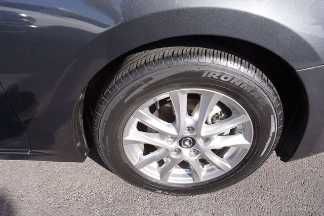 2015 Mazda Mazda3 i TOURING, LOW MILES, PREMIUM WHEELS, CLOTH SEATS - 22988461 - 13