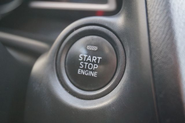 2015 Mazda Mazda3 i TOURING, LOW MILES, PREMIUM WHEELS, CLOTH SEATS - 22988461 - 24