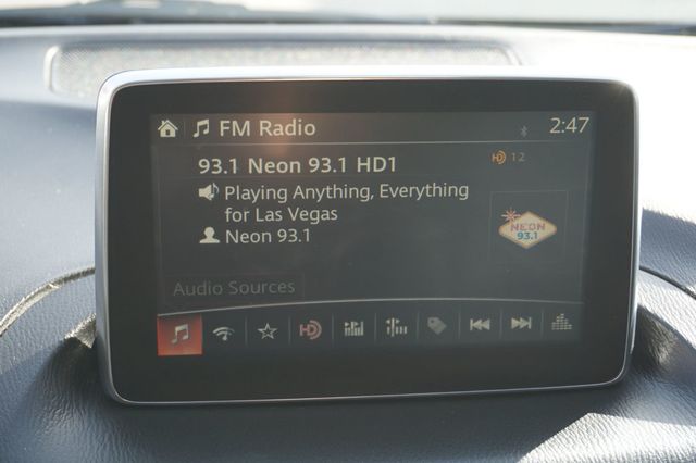 2015 Mazda Mazda3 i TOURING, LOW MILES, PREMIUM WHEELS, CLOTH SEATS - 22988461 - 30