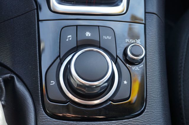 2015 Mazda Mazda3 i TOURING, LOW MILES, PREMIUM WHEELS, CLOTH SEATS - 22988461 - 39