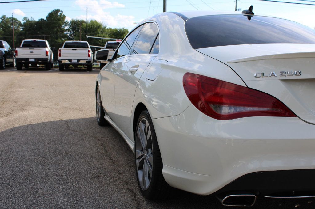 2015 Mercedes Benz CLA 250 photo 18