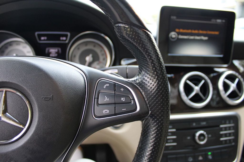 2015 Mercedes Benz CLA 250 photo 28