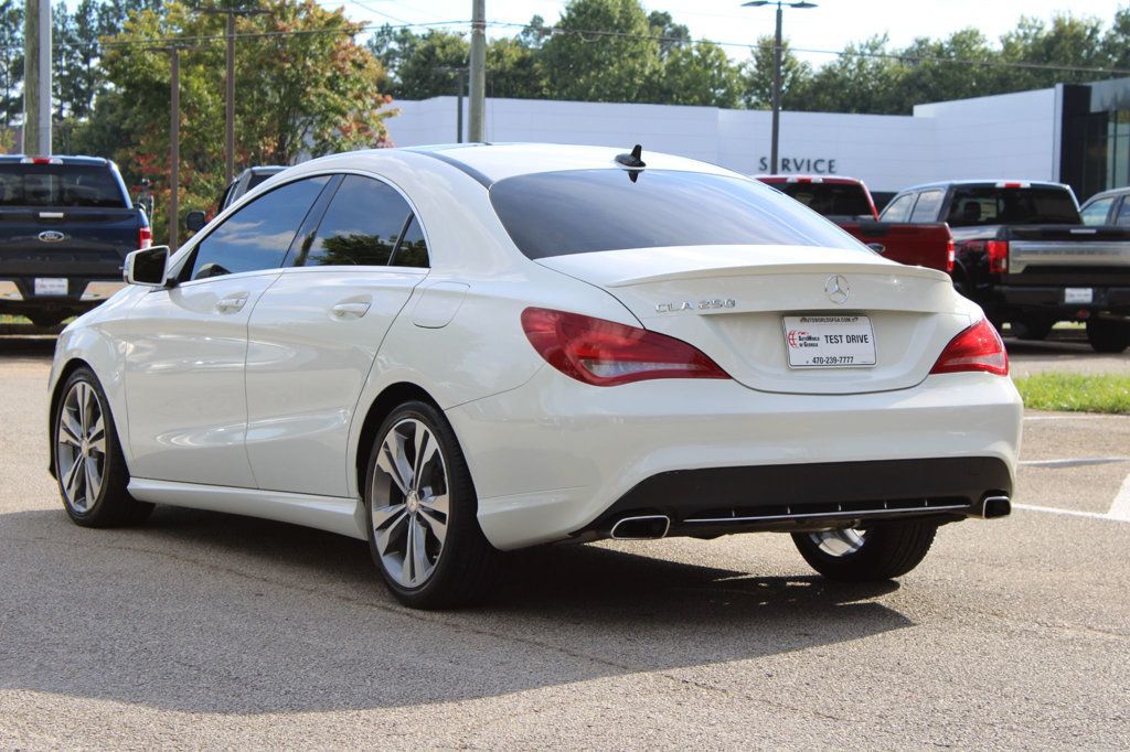 2015 Mercedes Benz CLA 250 photo 6