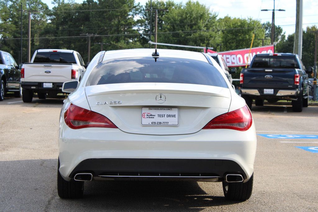 2015 Mercedes Benz CLA 250 photo 7