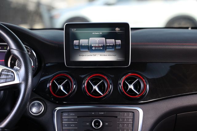 2015 Mercedes-Benz CLA 4dr Sedan CLA 45 AMG 4MATIC - 23000321 - 36