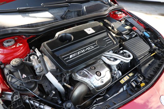 2015 Mercedes-Benz CLA 4dr Sedan CLA 45 AMG 4MATIC - 23000321 - 37