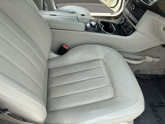 2015 Mercedes-Benz CLS 4dr Sedan CLS 550 RWD - 23057798 - 19
