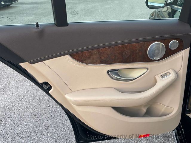 2015 Mercedes-Benz C-Class 2015 MERCEDES-BENZ C300 4MATIC 4D SEDAN SERVICED 615-730-9991 - 23083253 - 18