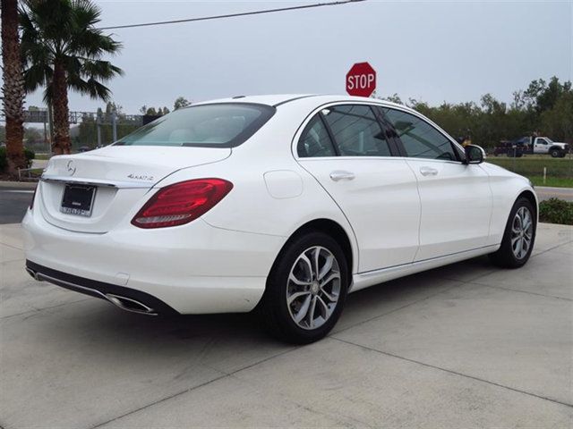 2015 Mercedes-Benz C-Class 4dr Sedan C 300 4MATIC - 17013171 - 3