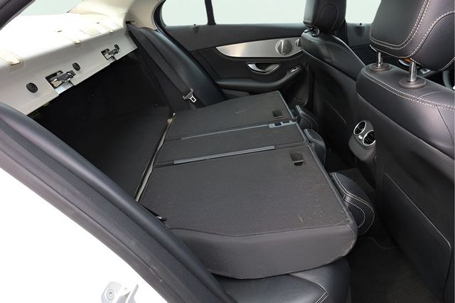 2015 MERCEDES-BENZ C-CLASS 4dr Sedan C 300 4MATIC - 22940770 - 17