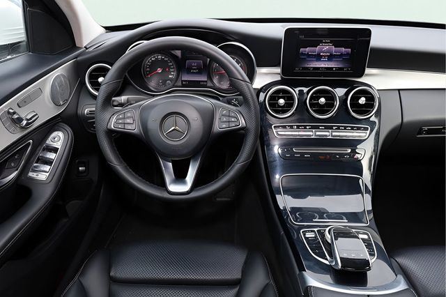 2015 MERCEDES-BENZ C-CLASS 4dr Sedan C 300 4MATIC - 22940770 - 19