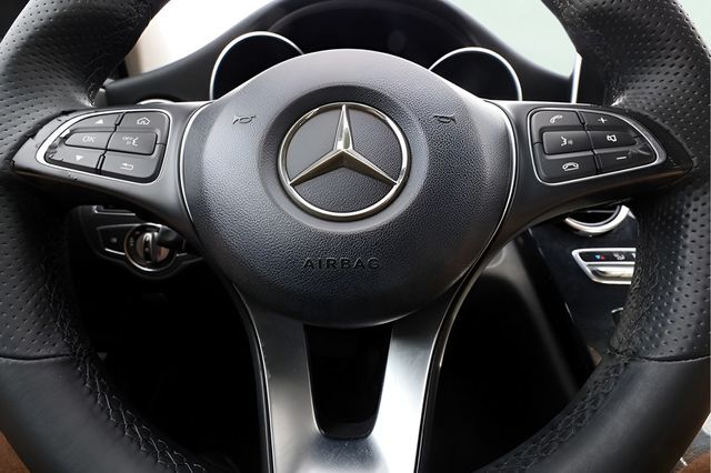 2015 MERCEDES-BENZ C-CLASS 4dr Sedan C 300 4MATIC - 22940770 - 26