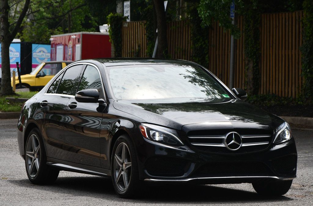 2015 Mercedes Benz C Sedan 300 4MATIC photo 4