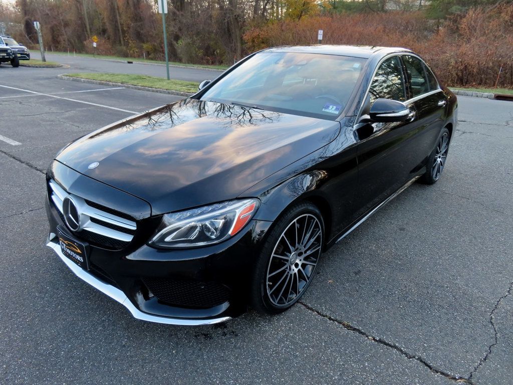 2015 Mercedes Benz C 300 4MATIC photo 4