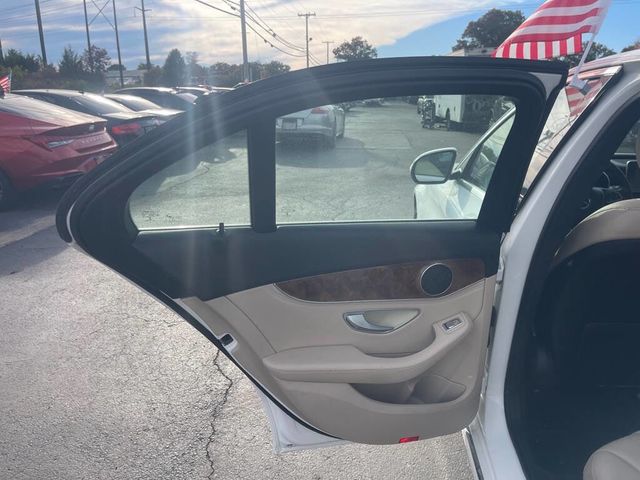 2015 Mercedes-Benz C-Class 4dr Sedan C 300 4MATIC - 22597756 - 11