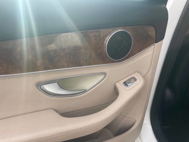 2015 Mercedes-Benz C-Class 4dr Sedan C 300 4MATIC - 22597756 - 12