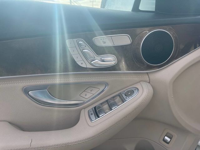 2015 Mercedes-Benz C-Class 4dr Sedan C 300 4MATIC - 22597756 - 24