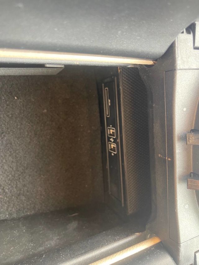 2015 Mercedes-Benz C-Class 4dr Sedan C 300 4MATIC - 22597756 - 41