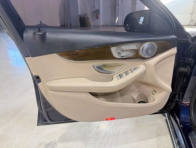 2015 Mercedes-Benz C-Class 4dr Sedan C 300 4MATIC - 22960888 - 24