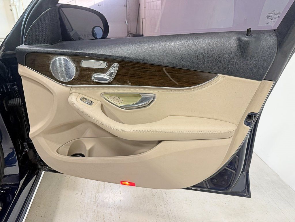 2015 Mercedes-Benz C-Class 4dr Sedan C 300 4MATIC - 22960888 - 34