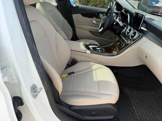 2015 Mercedes-Benz C-Class 4dr Sedan C 300 4MATIC - 22998048 - 17