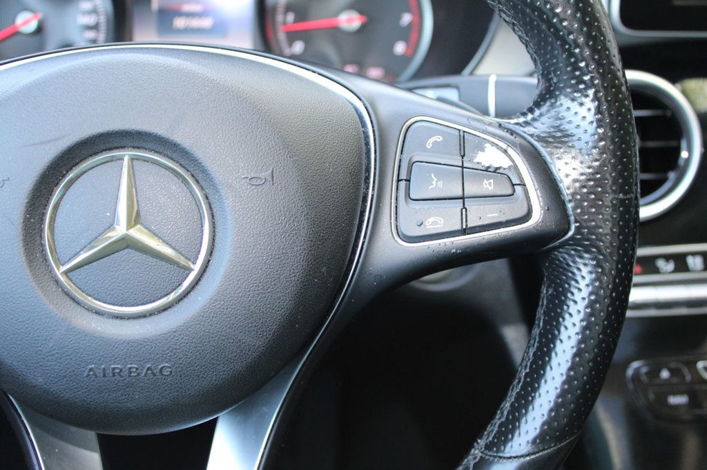2015 Mercedes Benz C Sedan 300 4MATIC photo 39