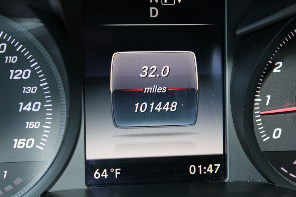 2015 Mercedes Benz C Sedan 300 4MATIC photo 41