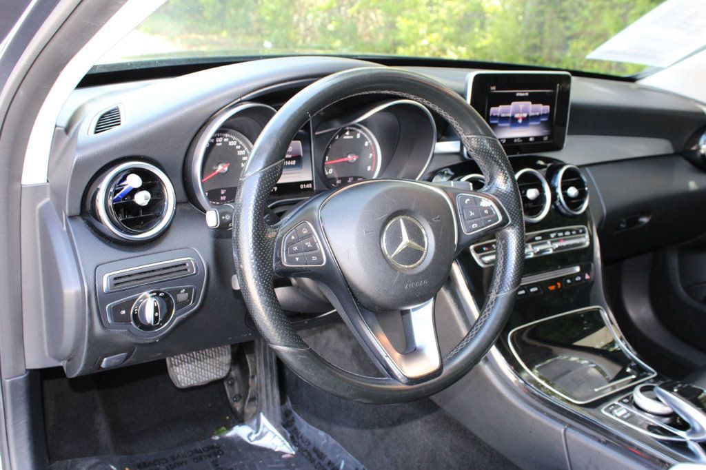 2015 Mercedes Benz C Sedan 300 4MATIC photo 9