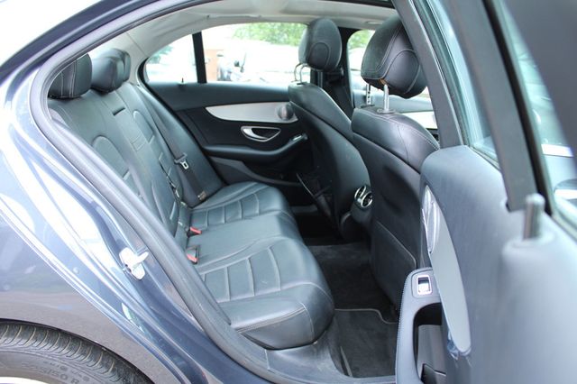 2015 Mercedes-Benz C-Class 4dr Sedan C 300 4MATIC - 23035706 - 31