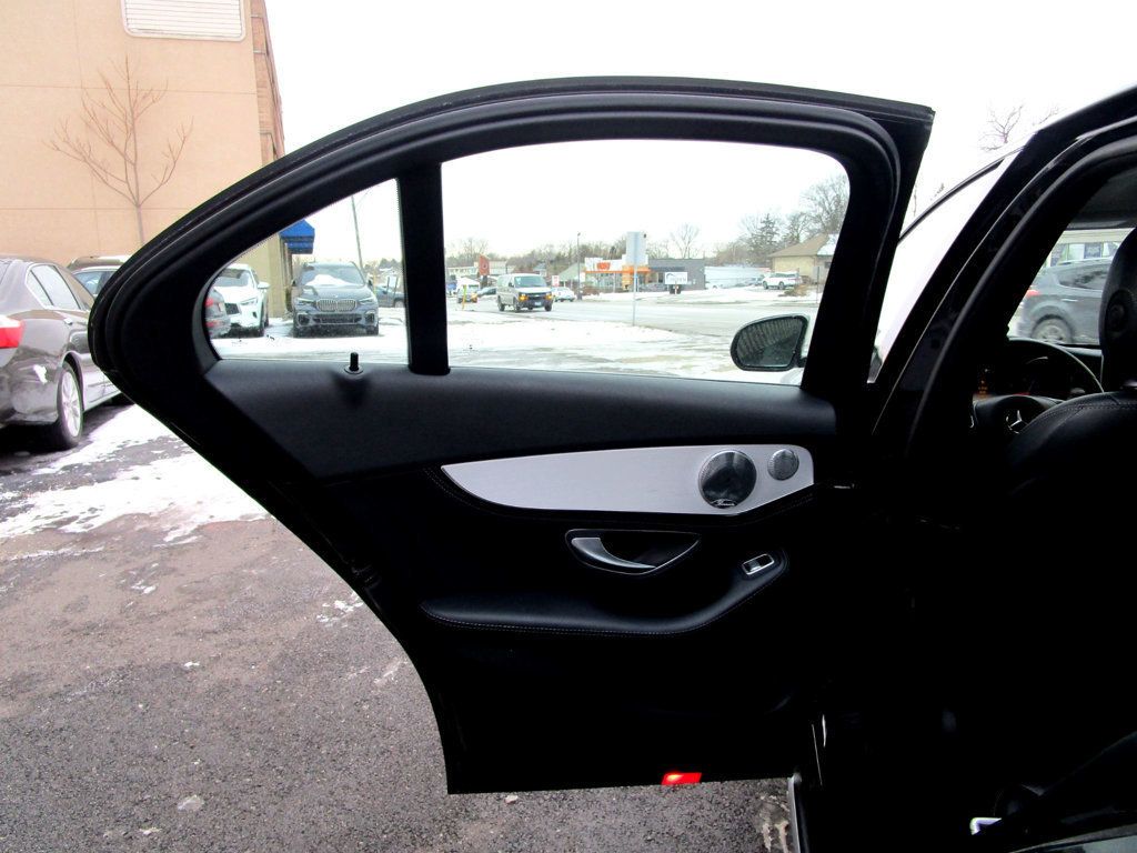 2015 Mercedes-Benz C-Class 4dr Sedan C 300 4MATIC - 22975380 - 30