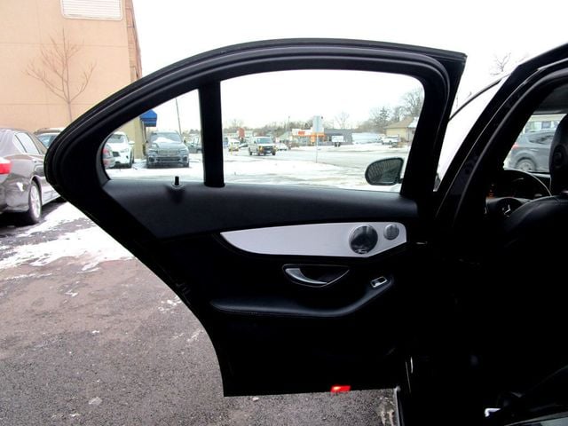 2015 Mercedes-Benz C-Class 4dr Sedan C 300 4MATIC - 22975380 - 30