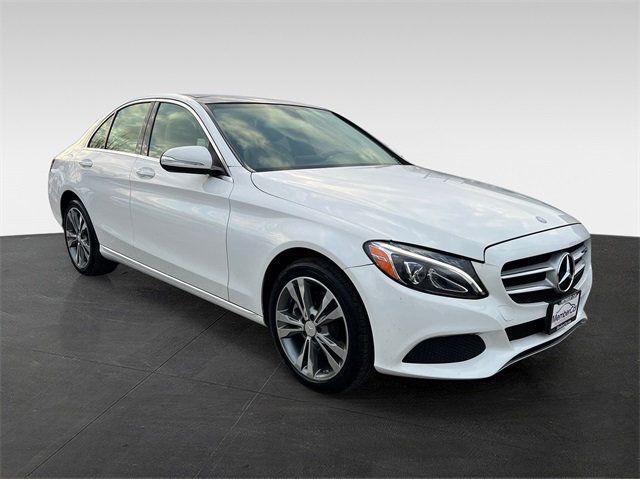 2015 Mercedes-Benz C-Class 4dr Sedan C 300 4MATIC - 22959470 - 6