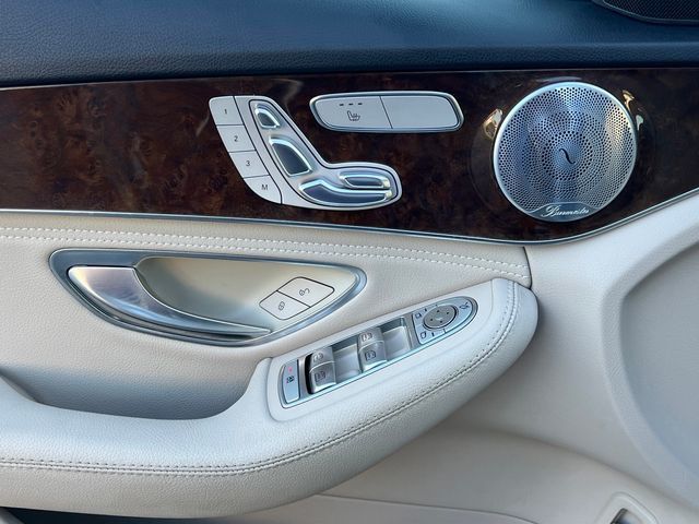 2015 Mercedes-Benz C-Class 4dr Sedan C 300 4MATIC - 23037712 - 10